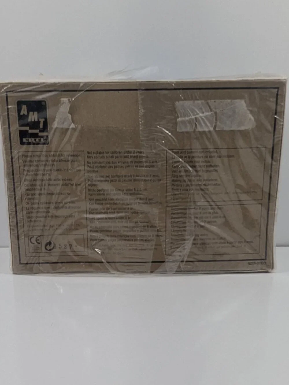 NEW AMT  1967 Ford Mustang GT Fastback 1:25 Model Kit